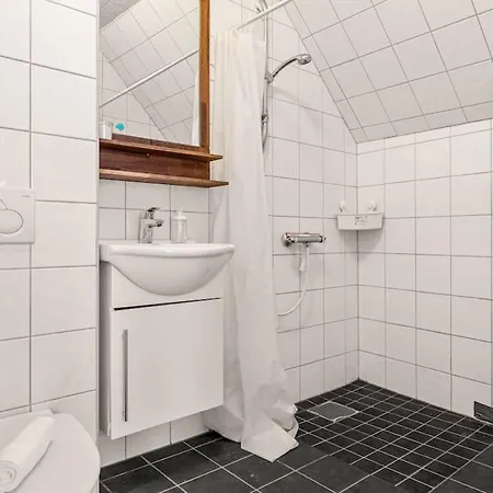 Dinbnb I Cozy Vibe In Idyllic Surroundings *