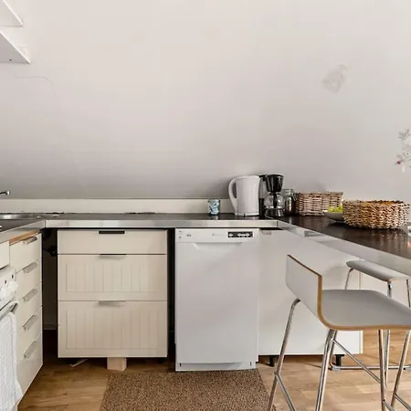 Dinbnb I Cozy Vibe In Idyllic Surroundings ברגן